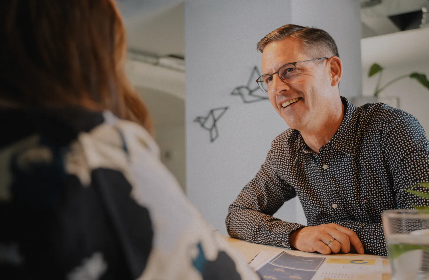 Visualisierung des Markenauftritts von Fuckert Consulting – Emotionales Fotoshooting